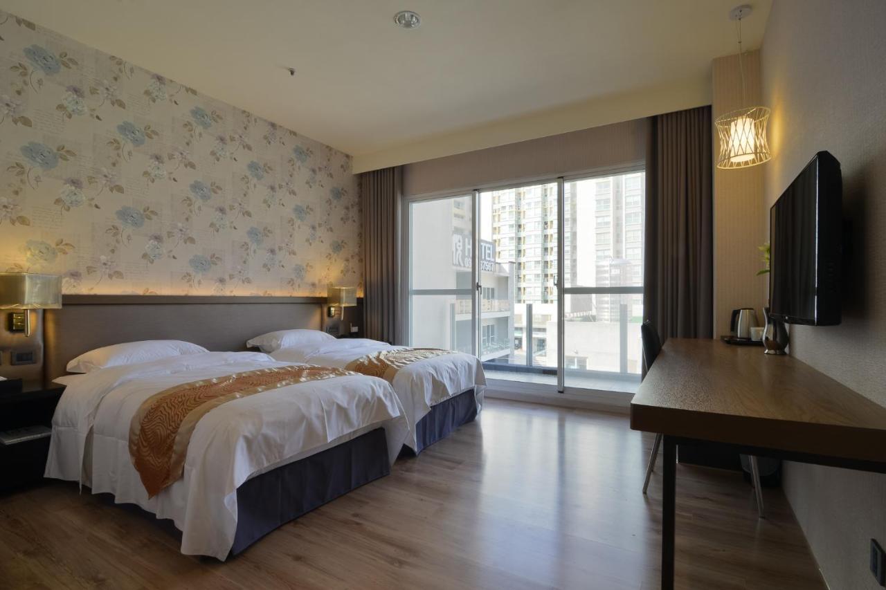 Grand Crystal Hotel Χσιντσού Εξωτερικό φωτογραφία