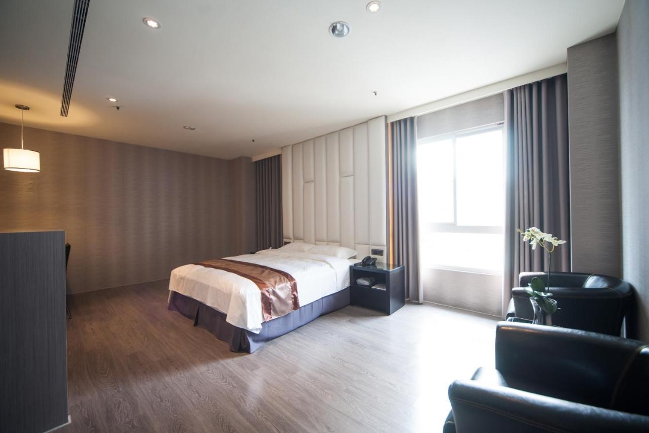 Grand Crystal Hotel Χσιντσού Εξωτερικό φωτογραφία